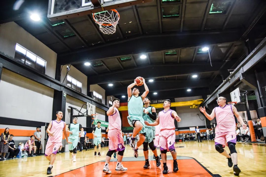 70年丨以篮球之名 书热血华章 集团公司《向上吧 开云网页版》2023年职工篮球比赛圆满闭幕(图28) 图片